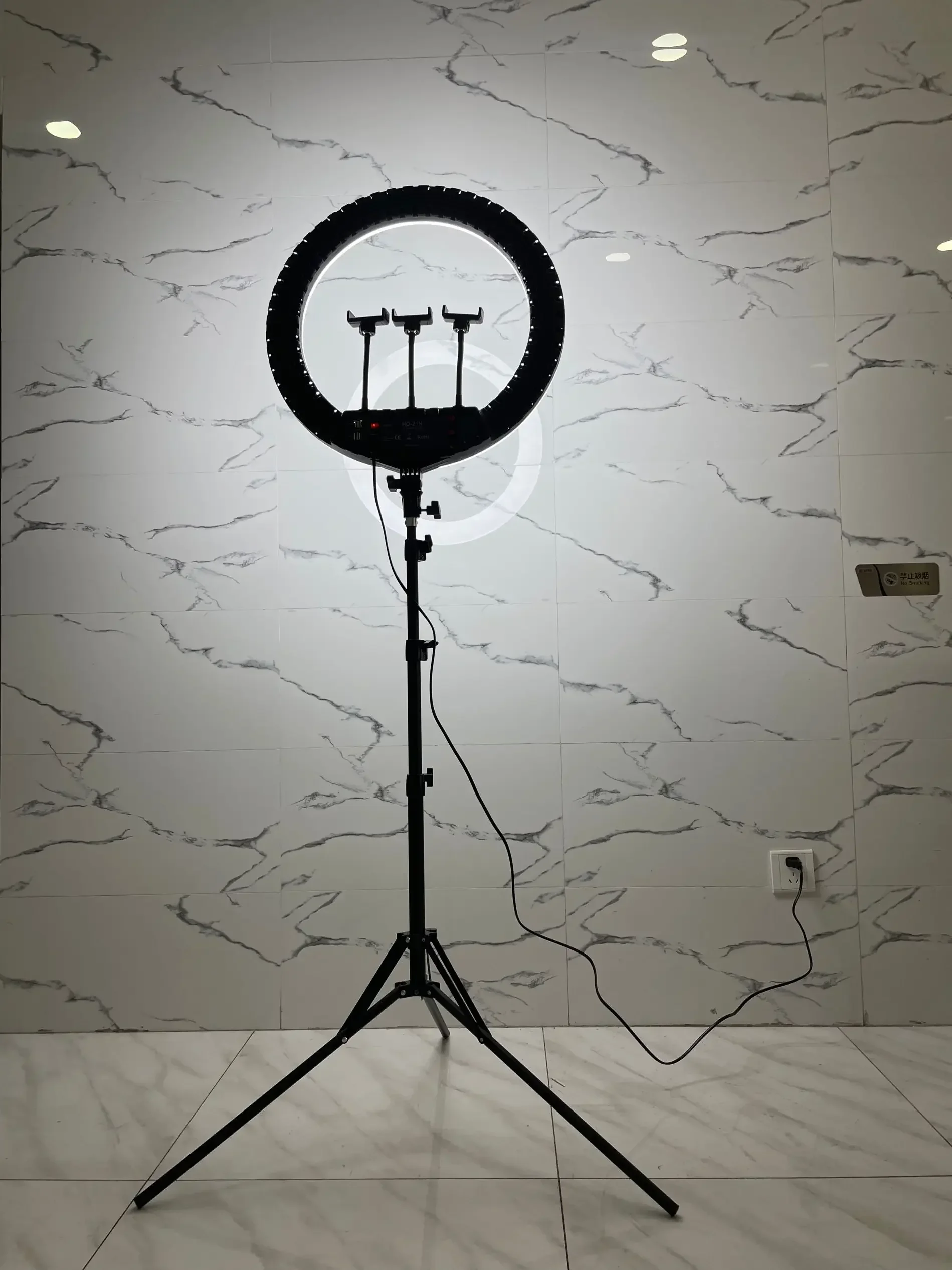 HQ-21n 21 Inch LED Ring Light  - Photography And Lighting review and price
